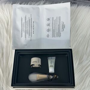 Amore Pacific Ultimate Mask Indulgence Collection